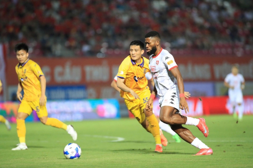 Hải Phòng vs SLNA: Chủ nhà phá dớp?-692239