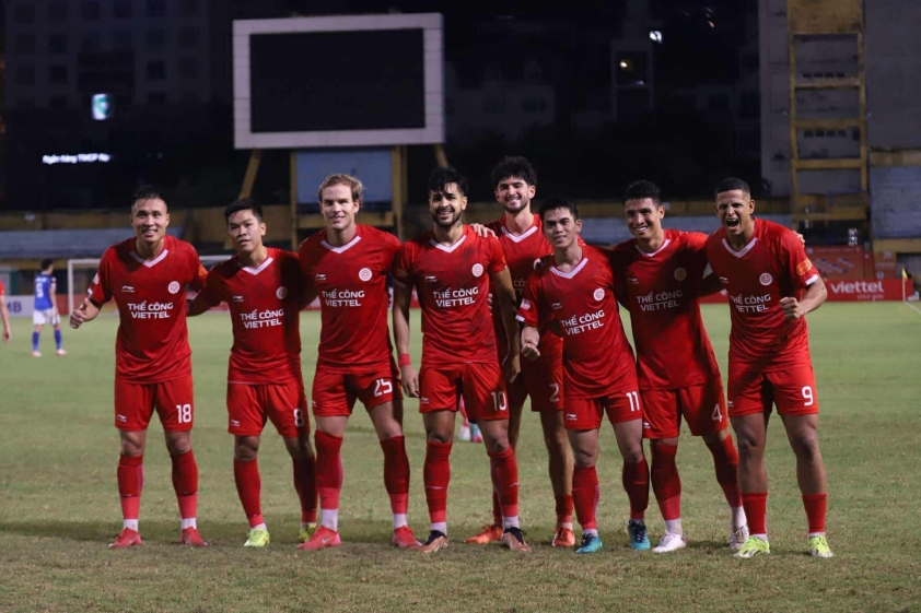 Trực tiếp Viettel 1-0 Becamex TPHCM: Chủ nhà mở tỷ số 695254