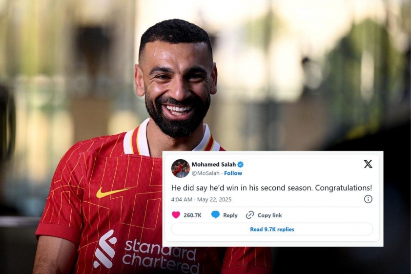 Salah chúc mừng HLV Ange Postecoglou sau khi Spurs vô địch C2.