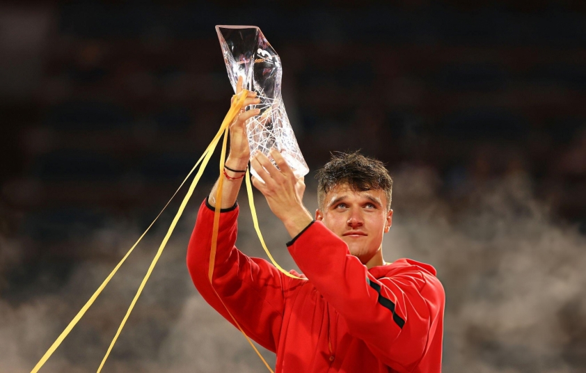 Đương kim vô địch Miami Open 'ngã ngựa' sau gần 3 tiếng quần thảo 811166