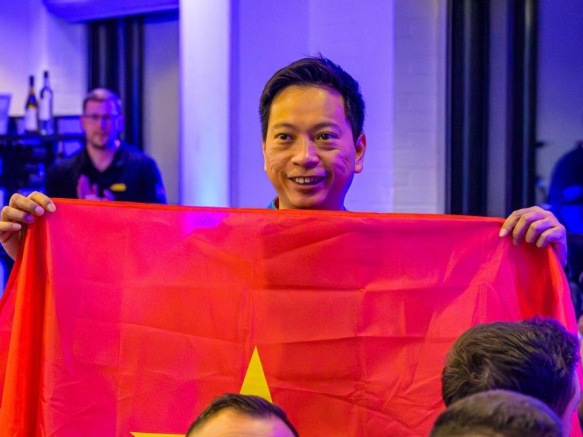 Hoàng Sao rơi vào thế khó ở giải billiards 8 bi vô địch thế giới 2026-816200